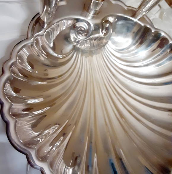 Vintage Clamshell Seashell Vintage Footed Tray Plate Dish - Picture 6 of 9